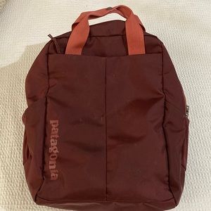 Patagonia Atom Backpack Burgundy